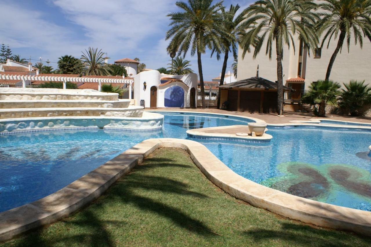 Estudio Capitan-Piscina Дения Экстерьер фото